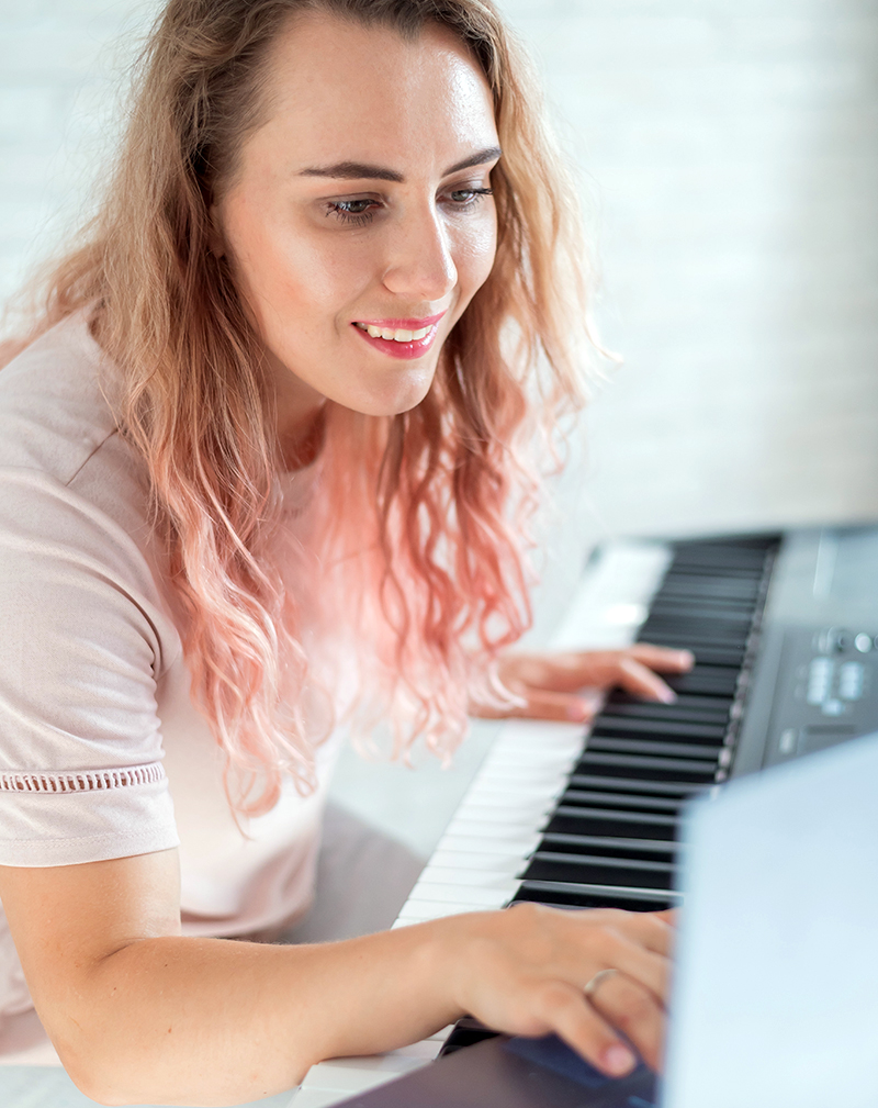 Keyboard Lessons Courses